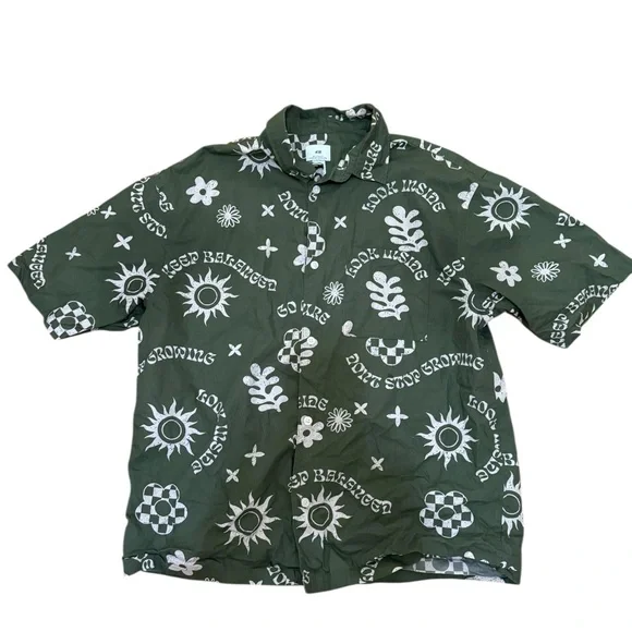 Green Graphic Men's Shirt - Picture 2 of 4